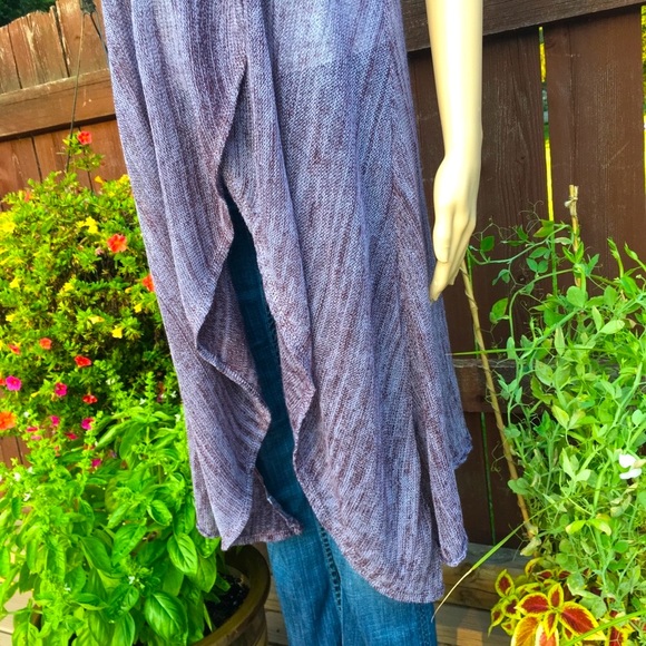 FREE PEOPLE SPLIT OPEN FRONT TOP - Picture 6 of 10